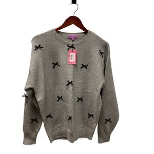 NWT edikted grey sweater withh black bow. Size med & so very soft